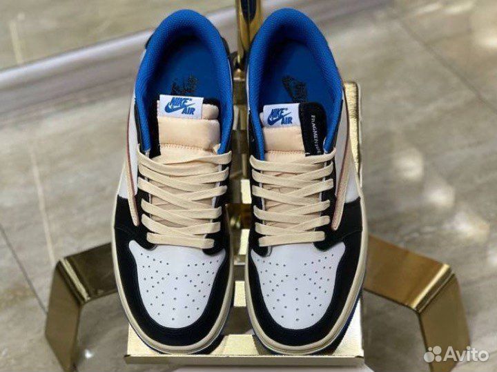 Jordan 1 Retro Low Fragment X Travis Scott