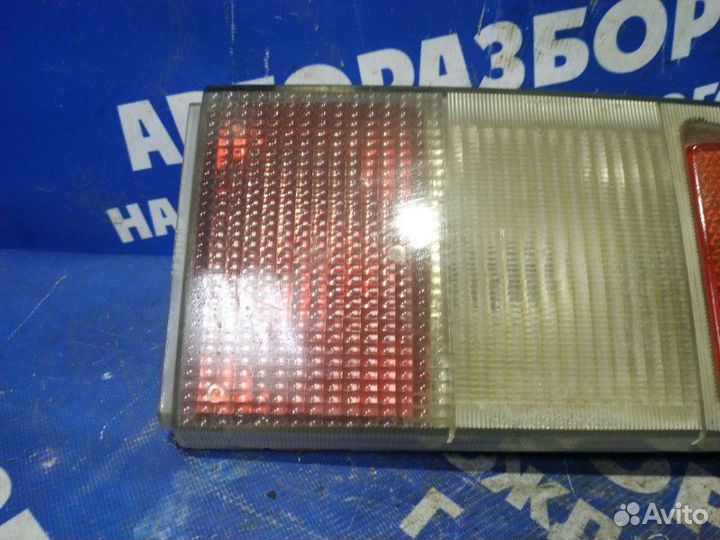 Задний левый фонарь Иж 2126 хэтчбек 2106 1999