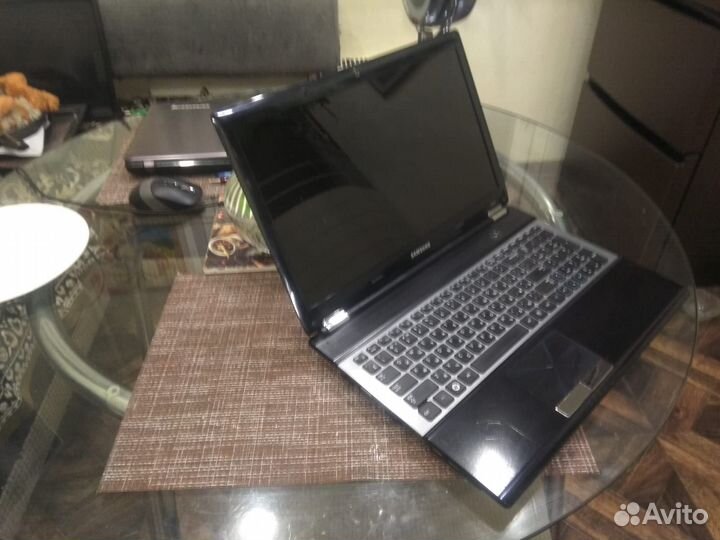 Ноутбук samsung rc530