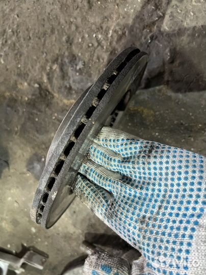 Тормозной диск Geely MK передний