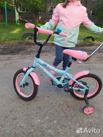 Велосипед для девочки 14 дюймов