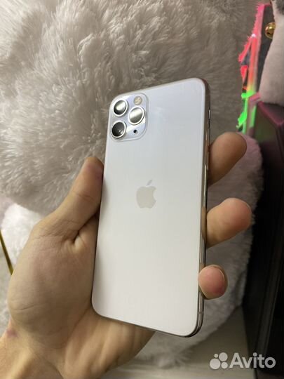 iPhone 11 Pro, 64 ГБ