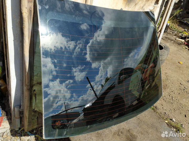 Заднее стекло mitsubishi galant 9