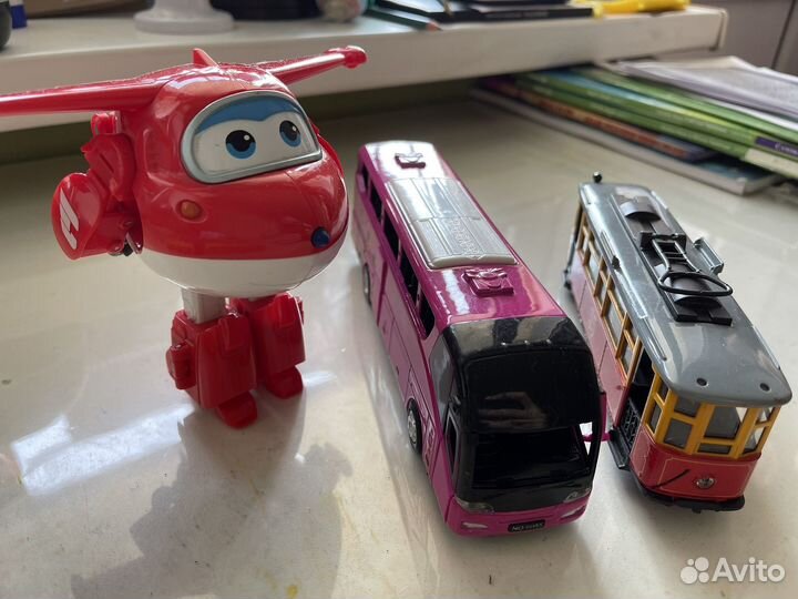 Детские машинки игрушки со звуком