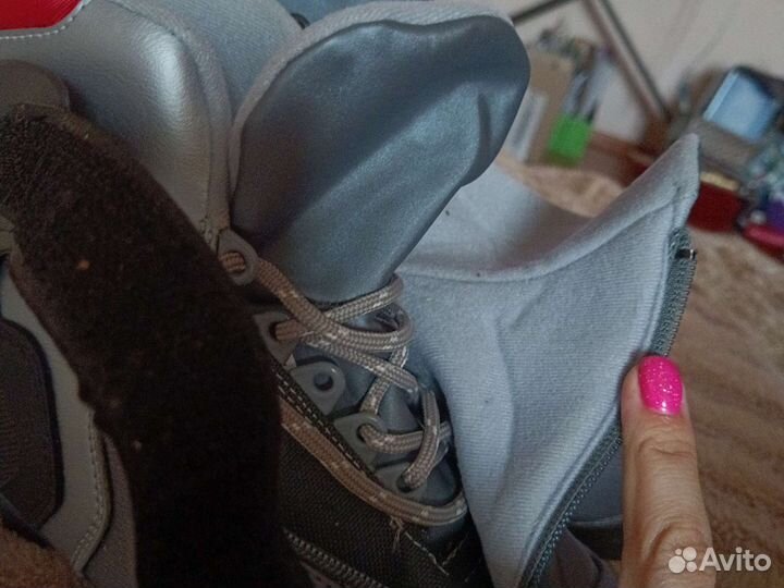 Лыжные ботинки