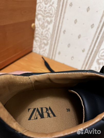 Кроссовки Zara мужские