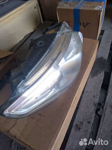 Фара правая vw passat cc