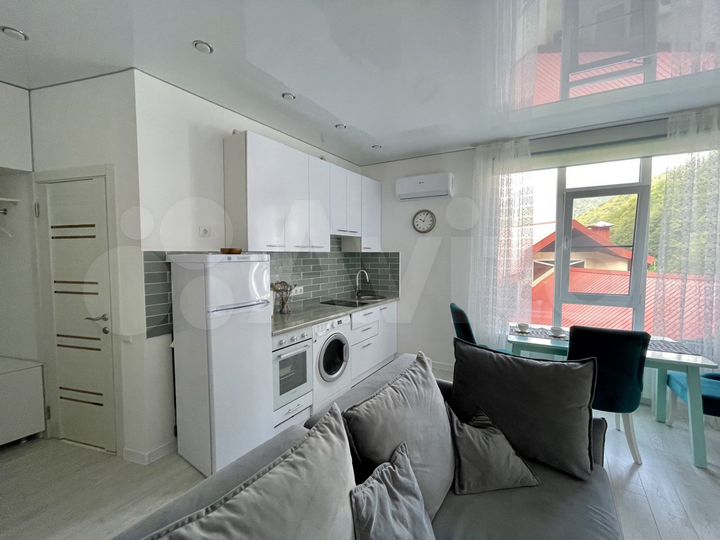 2-к. квартира, 30 м², 3/6 эт.