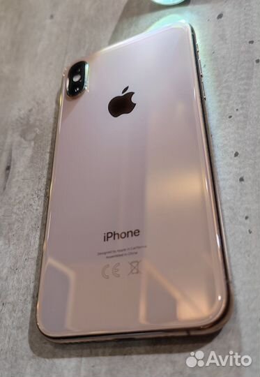 iPhone Xs, 64 ГБ