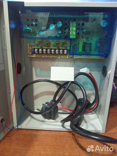 Блок бесперебойного питания