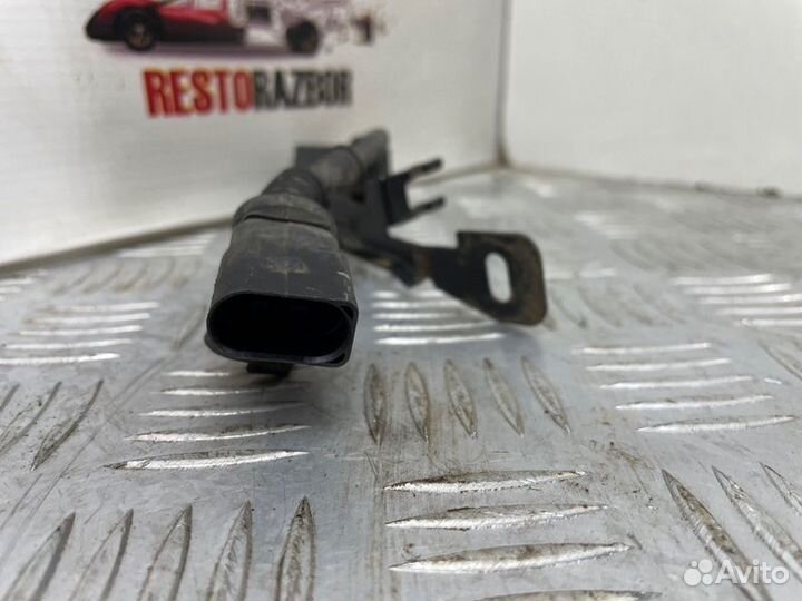Датчик ускорения Audi A8 седан BFM 2006