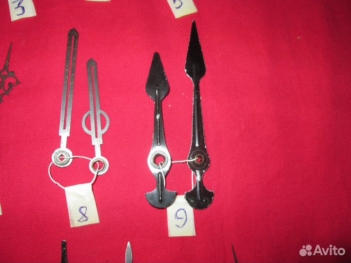 Старинные настенные часы, стрелки