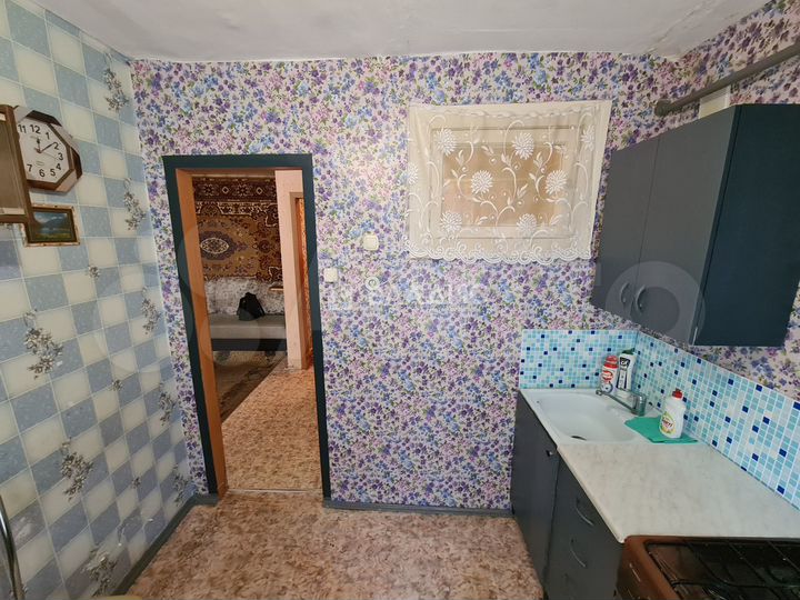 2-к. квартира, 42 м², 1/5 эт.