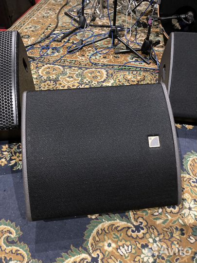 Сценические мониторы