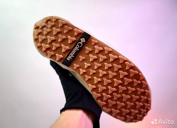 Кроссовки Columbia надежные