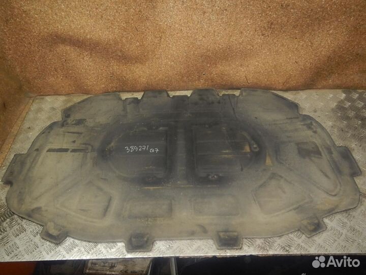 Шумоизоляция капота, Audi -Q7 (4L) (05-15)