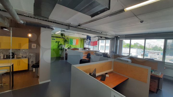 Офис с мебелью, 1000 м²