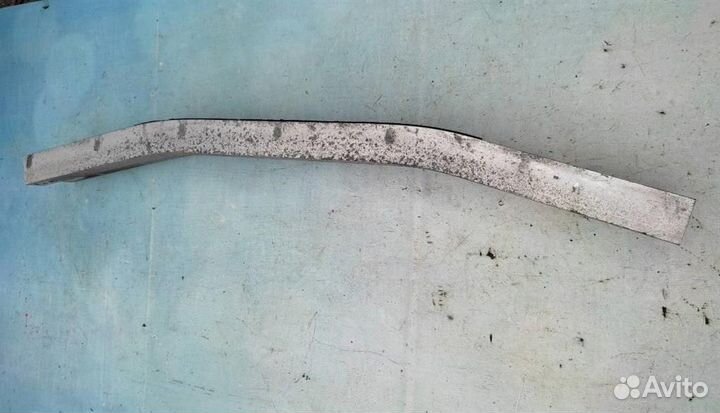 Усилитель бампера заднего 52171-48110