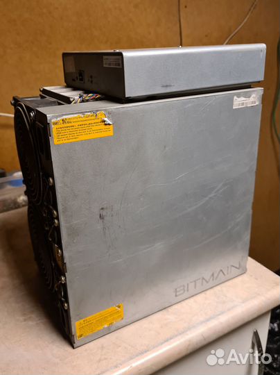 Antminer s17pro 53 th/s