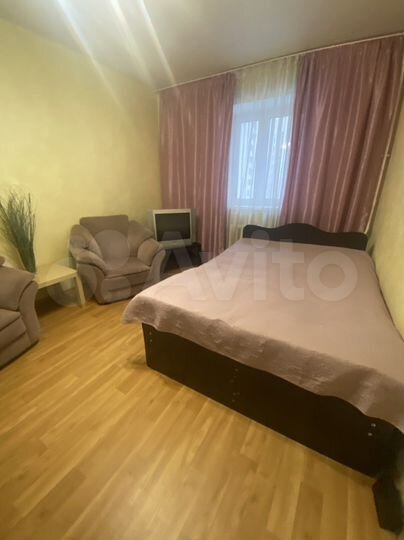 2-к. квартира, 100 м², 3/20 эт.