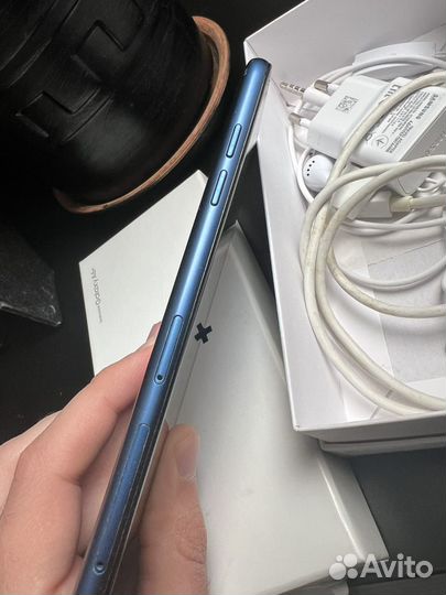 Samsung Galaxy A6+, 3/32 ГБ