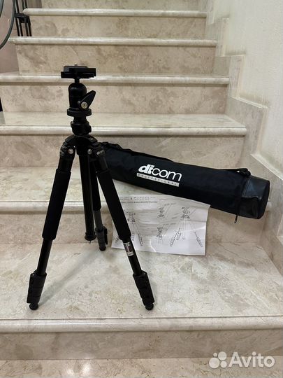 Штатив для фотоаппарата