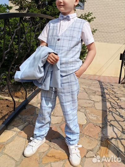 Костюм на выпускной для мальчика 134