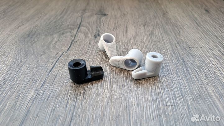 Защелки челнока швейной машины Janome