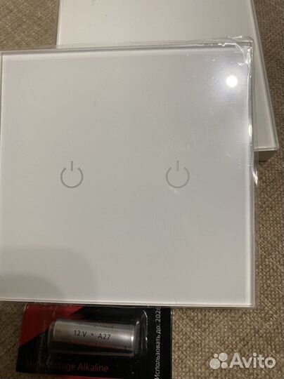 Сенсорный выключатель умный дом