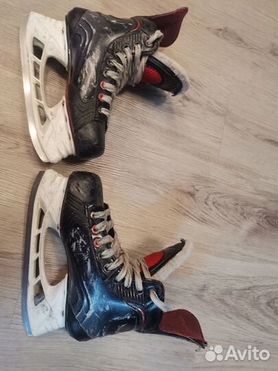 Хоккейные коньки bauer vapor x800