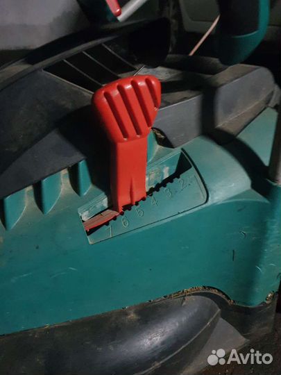 Газонокосилка Bosch Rotak 40 б/у