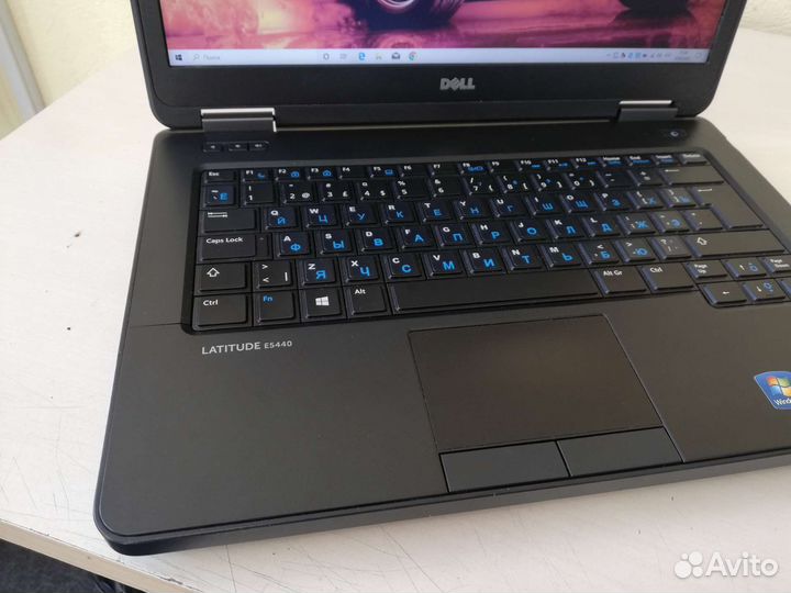 Ноутбук Dell на Core i5 4300U 2.5Ghz\8Gb\Ssd\14