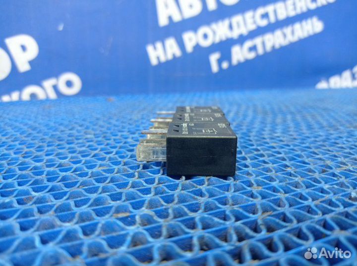 Реле Mazda Demio хэтчбек B3 1999