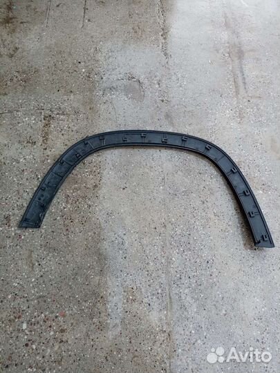 Chevrolet Orlando правый передний молдинг