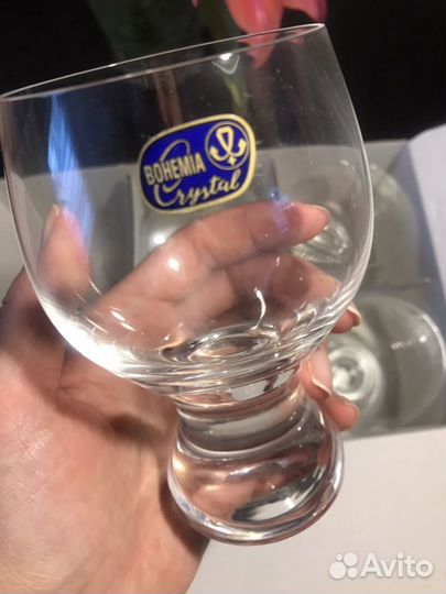 Хрустальные бокалы