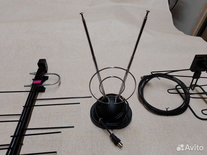Антенны 3 штуки для DVB-T2 приставок-телевизоров