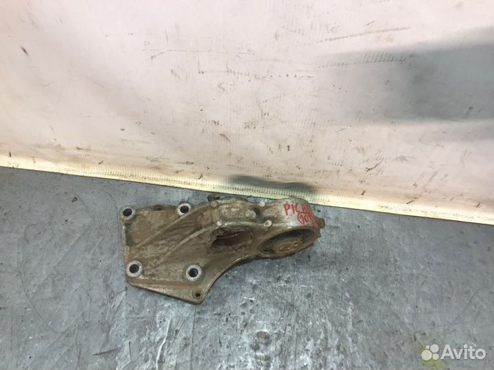 Кронштейн промежуточного вала Citroen Xsara