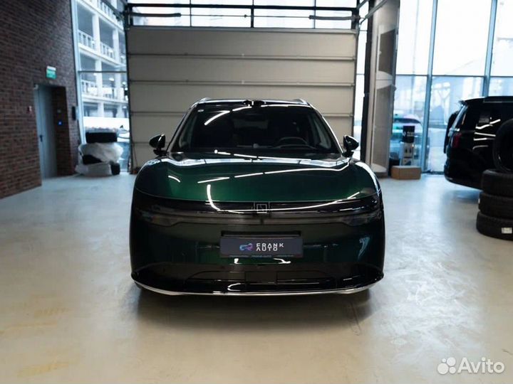 Zeekr 7X 646 л.с. AT, 2024
