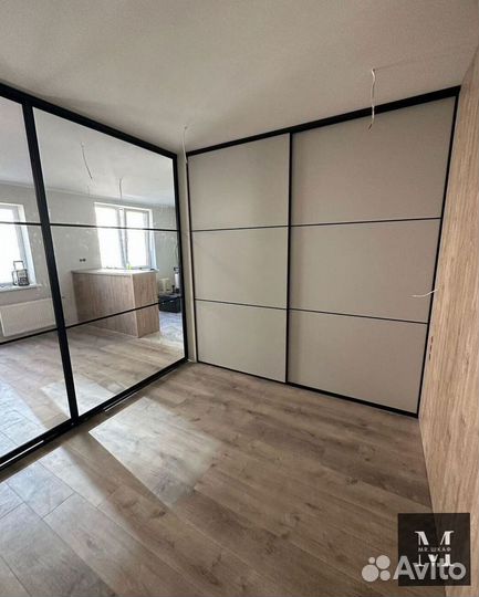 Шкаф встраиваемый