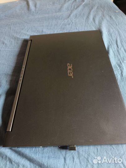 Ноутбук игровой Acer Aspire 7 A715-42G-R7HW