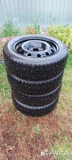 Nokian Tyres Nordman 7 185/60 R15