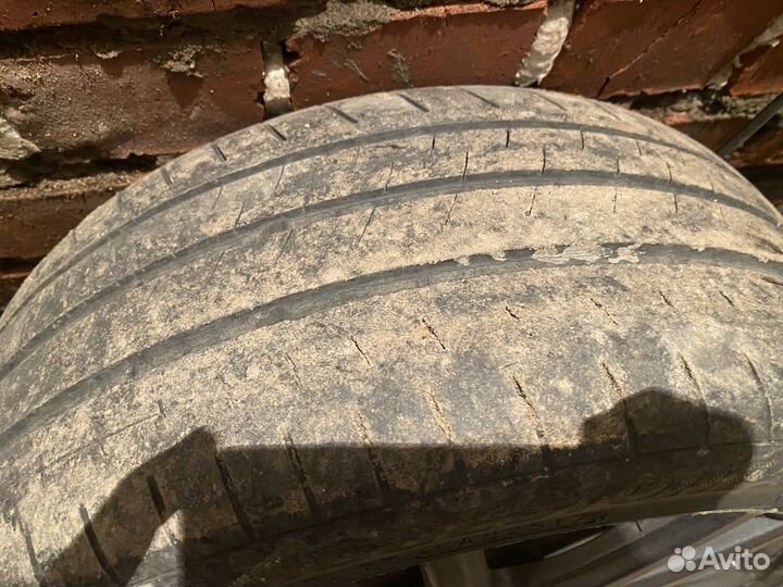 Bridgestone Turanza T002 215/45 R17