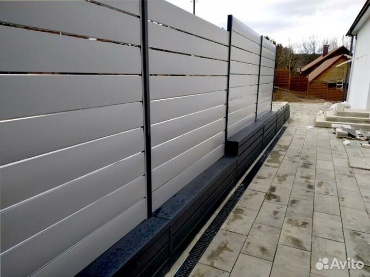 Забор ранчо, жалюзи. Европейская версия