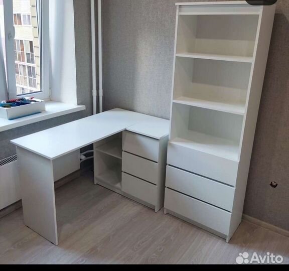 Угловой письменный стол