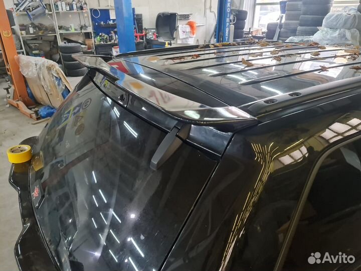 Комплект спойлеров jeep Grand Cherokee WK SRT8 (05