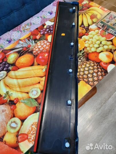 Накладка двери передней левой volvo xc 70 и v70