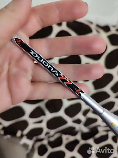 Ракетка для бадминтона yonex