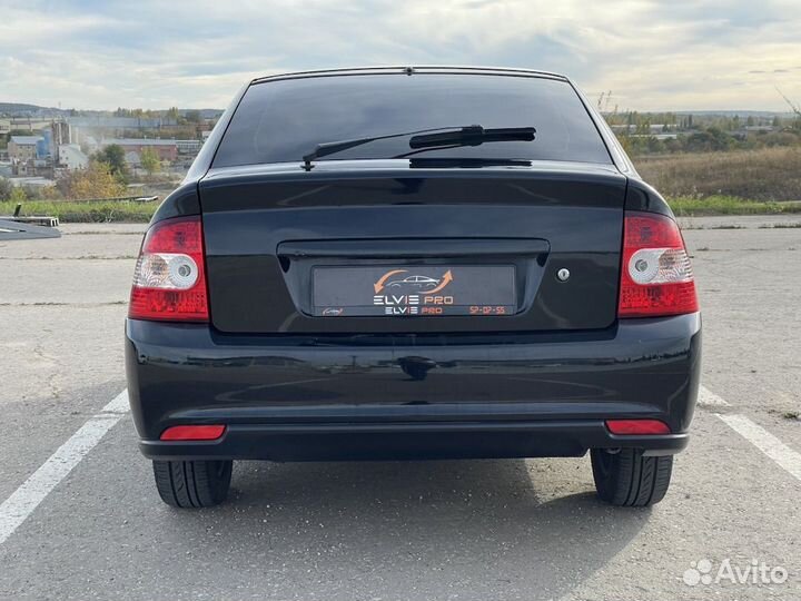 LADA Priora 1.6 МТ, 2009, 130 000 км