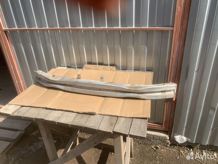 Усилитель переднего бампера Audi A8 D3