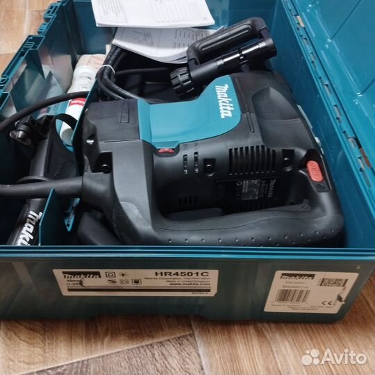 Перфоратор makita HR 4501c